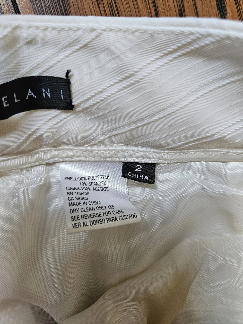 Antonio Melani Classic Women's White Tailored Pant Suit Set